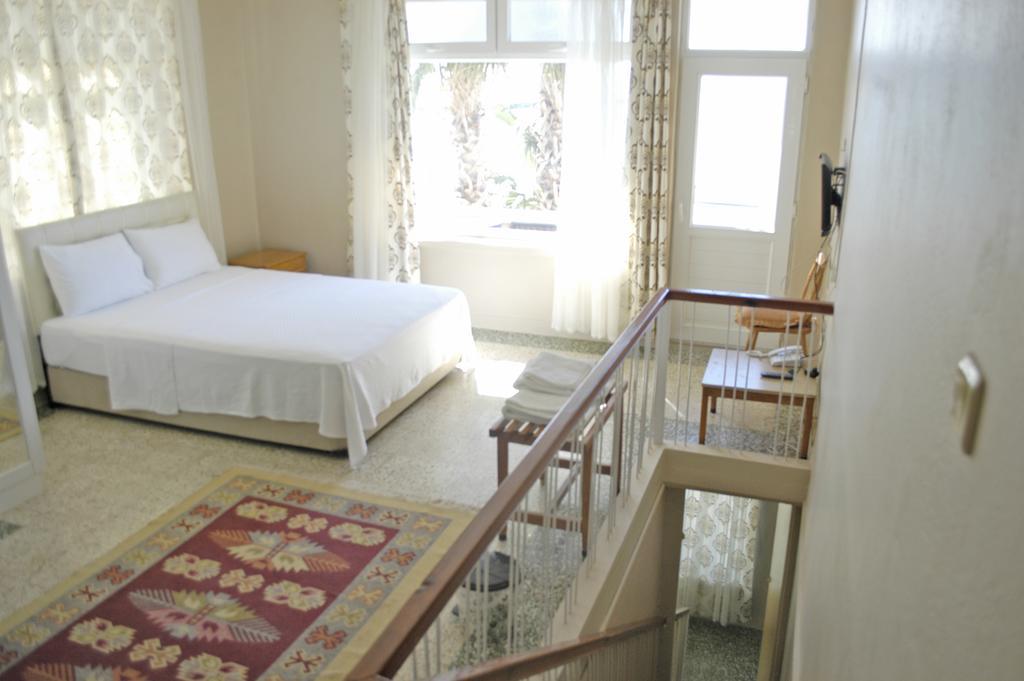 Lades Hotel Silifke Zimmer foto